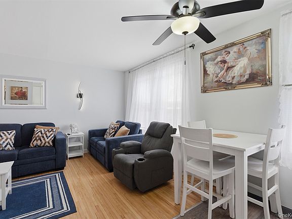 5th image of 25 Trinity Place #2k