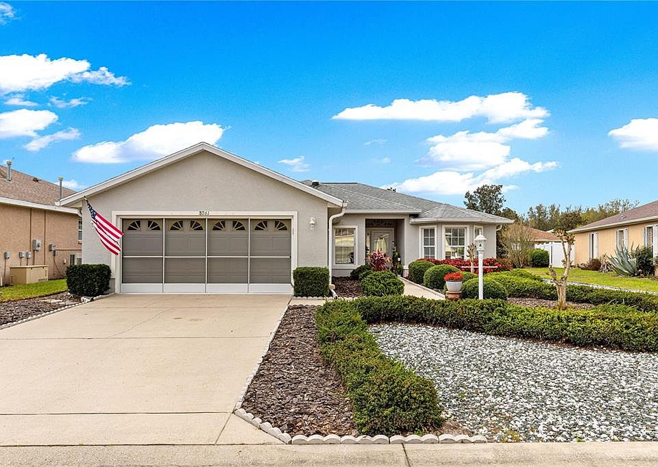 1st image of 8061 SW 81st Loop