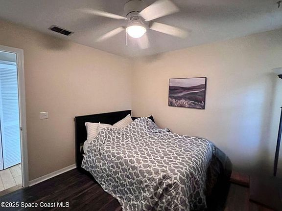 5th image of 2326 Talmadge Dr