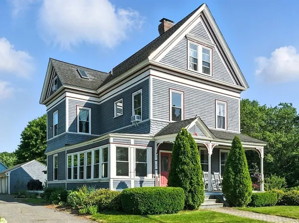 45 Church St #A, North Chelmsford, MA 01863