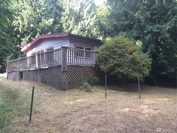 2nd image of 305 Fredericks St