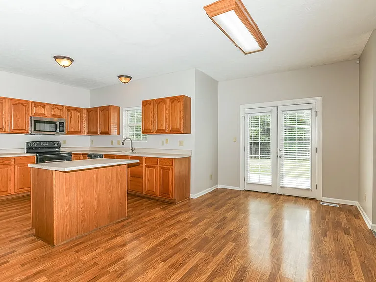 1690 Alder Rd — Photo 6