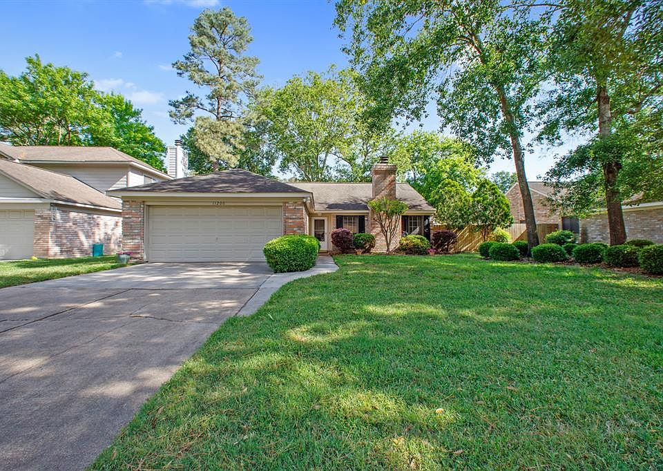 1st image of 11206 Golden Ray Dr