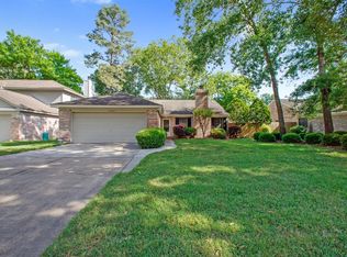 11206 Golden Ray Dr, Cypress, TX 77429