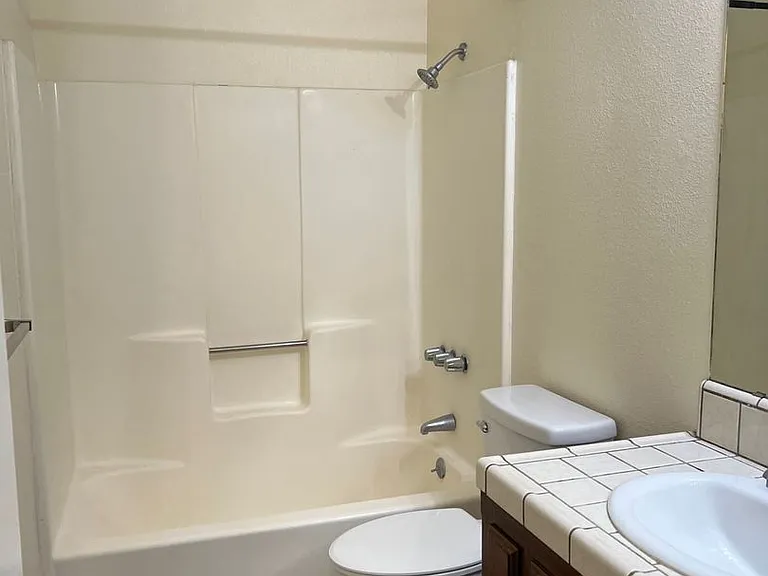21421 Circle Dr — Photo 6
