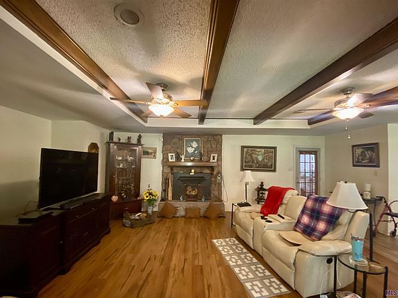 4th image of 28453 Red Oak Dr