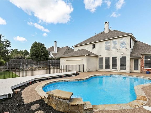 5th image of 1608 Creekridge Dr