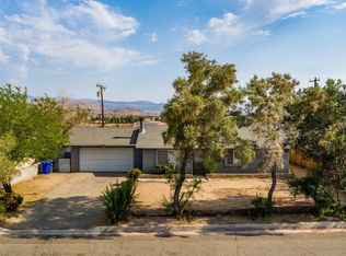 23931 Tahquitz Rd, Apple Valley, CA 92307