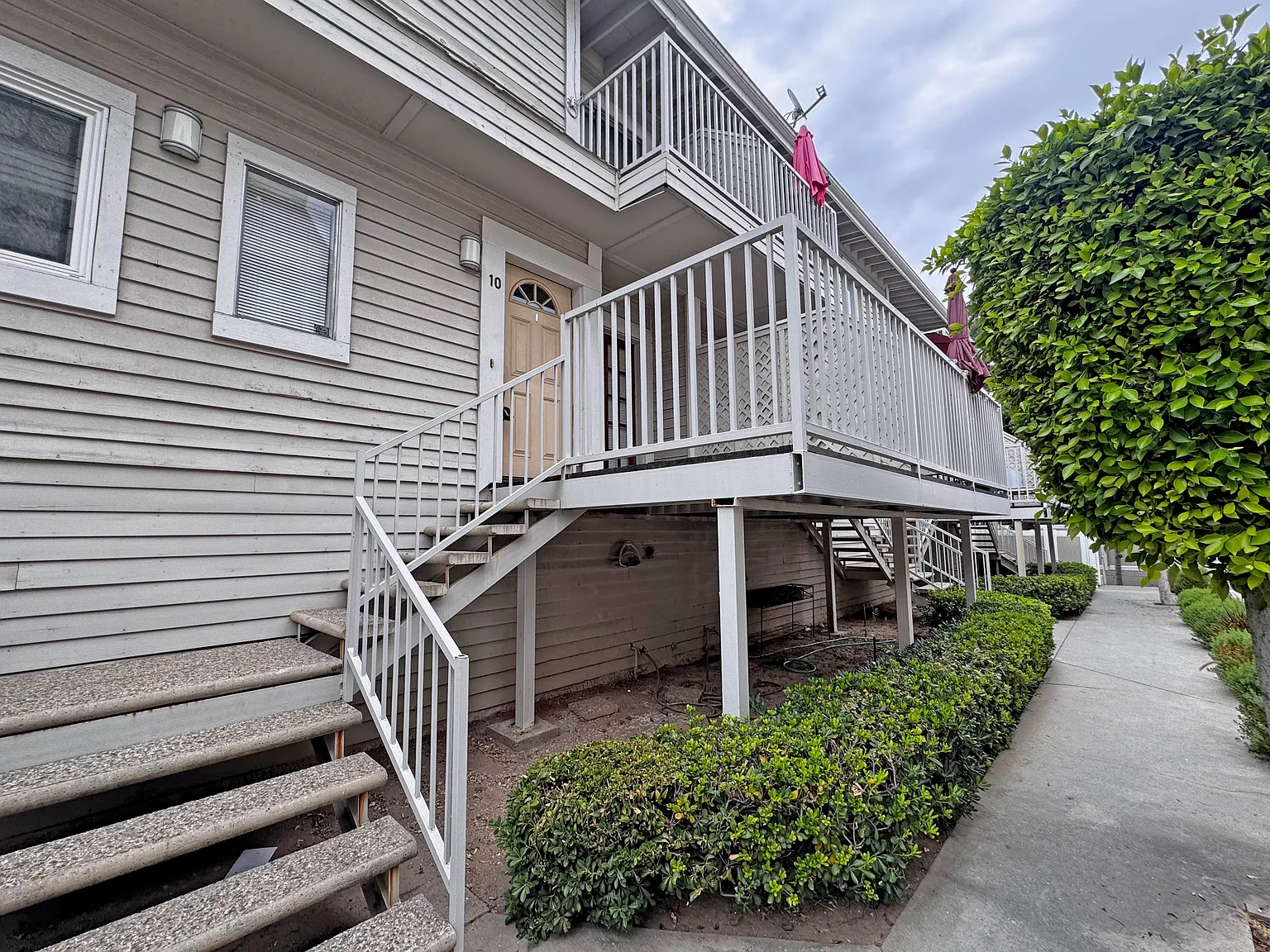 2 bed, 1.5 bath, $3,295 — Photo 2