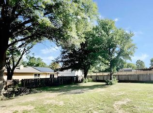9120 W Westport St, Wichita, KS 67212