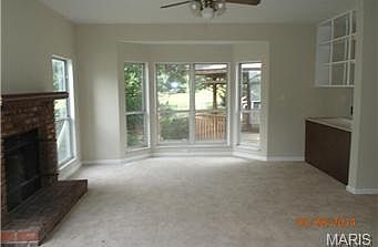 5th image of 45 Walnut Place Ct