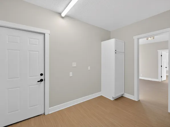 847 Center St W #A, Rochester, MN 55902