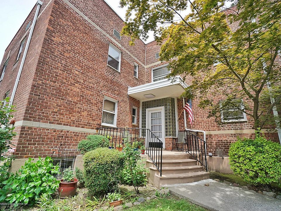 1st image of 565 Castleton Ave APT 2C