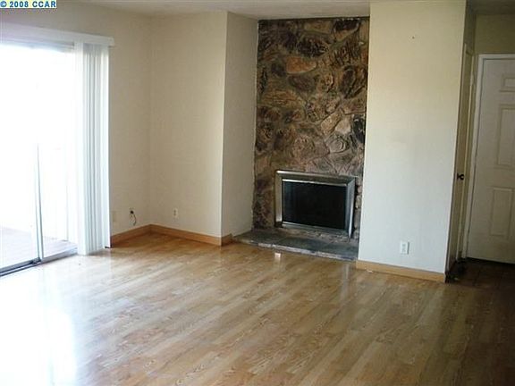 4th image of 27150 Tampa Ave