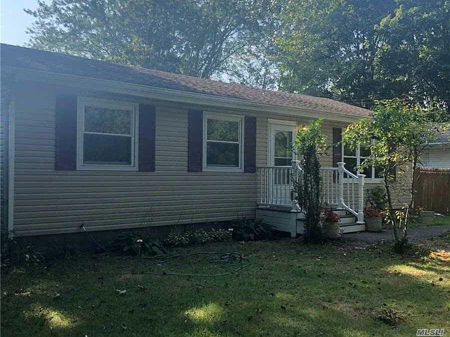 126 Magnolia Dr, Mastic Beach, NY 11951 Zillow