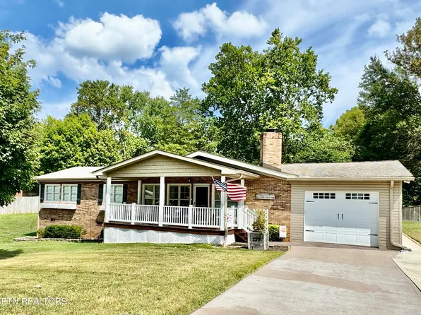 220 Pat Rd, Knoxville, TN 37922