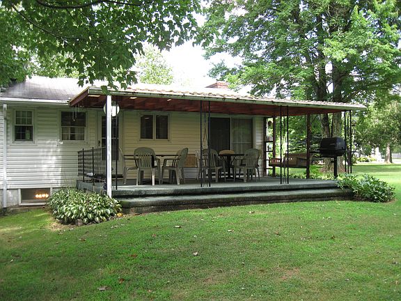 Large back covered porch