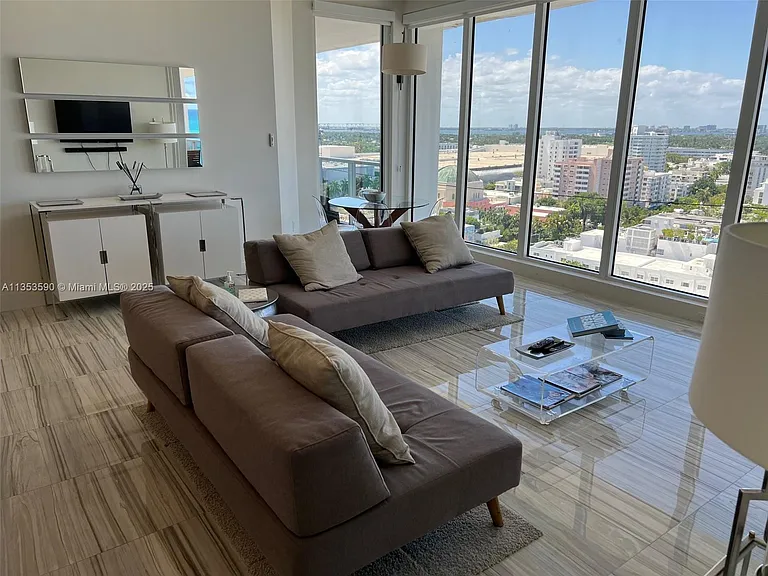 100 Lincoln Rd #Penthouse 9 — Photo 9