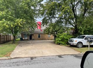 (Undisclosed Address), Fayetteville, AR 72701