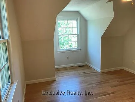 18 Westwood St — Photo 12