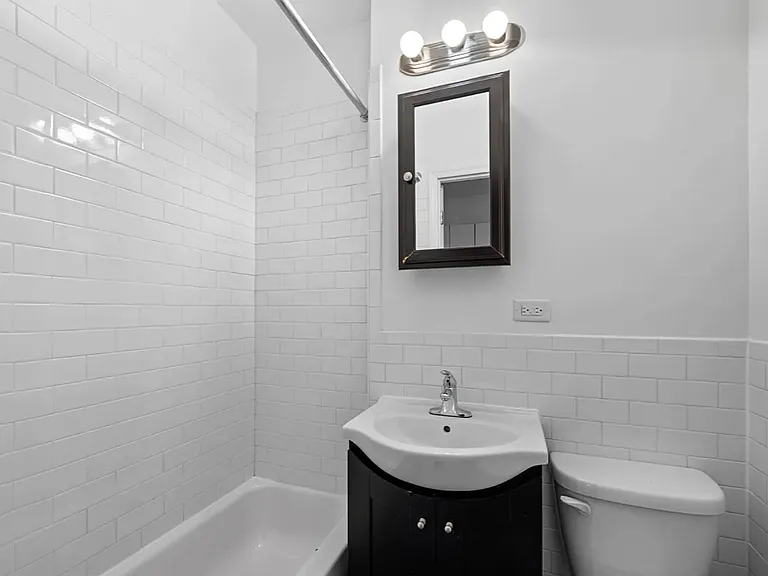 104 Forsyth St #2 — Photo 11