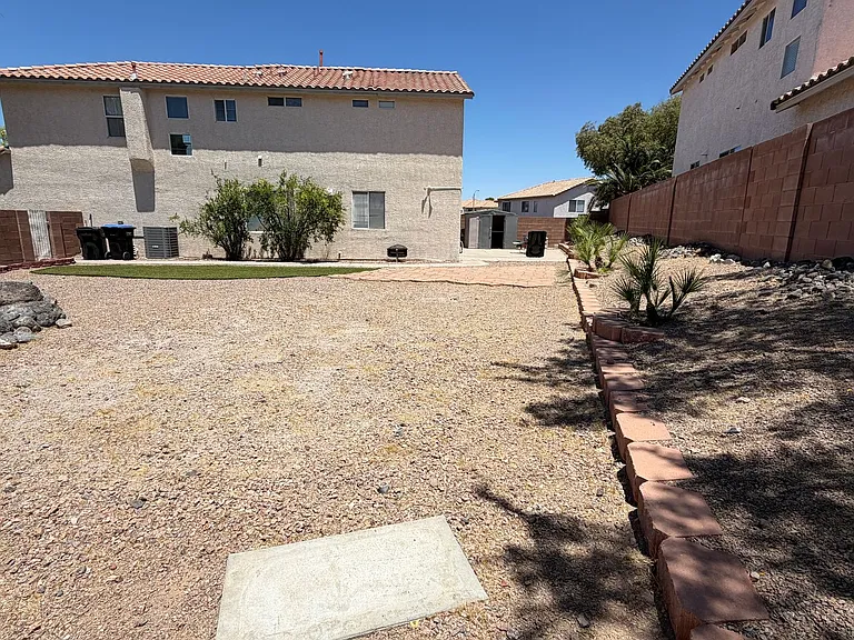 2424 Predera Ave — Photo 41