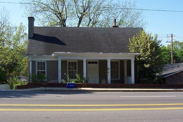 1st image of 3402 Rosewood Dr