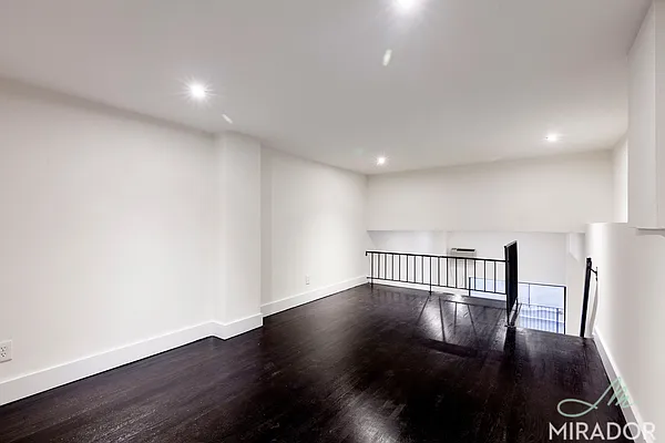 Rented by Mirador Real Estate | media 20