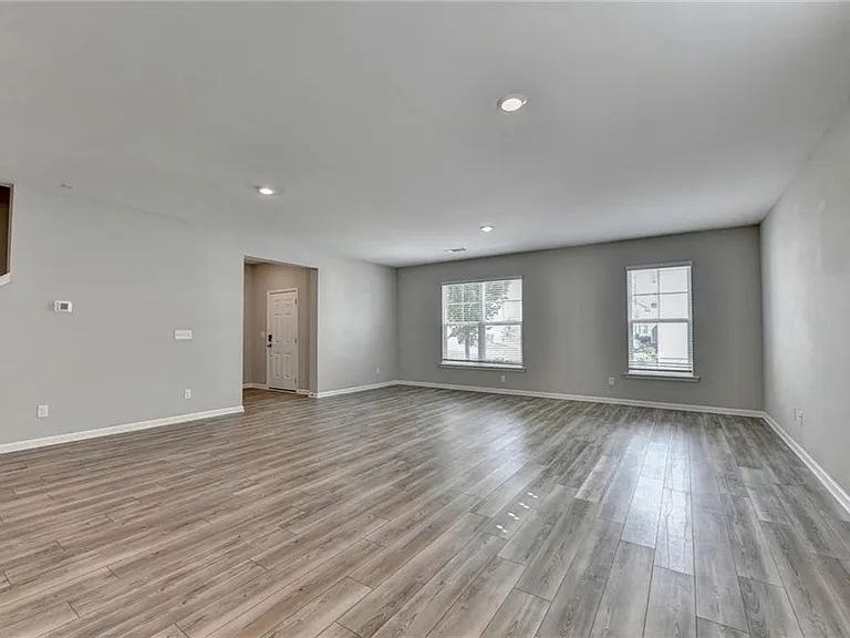 4335 Magpie Dr — Photo 17