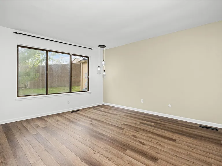 7432 Azalea Ct — Photo 19
