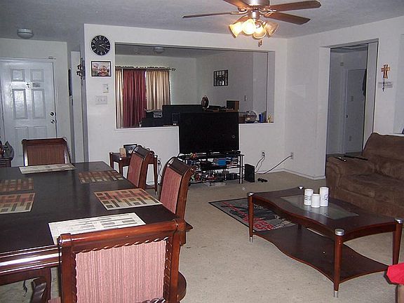 3rd image of 19423 Remington Bend Dr