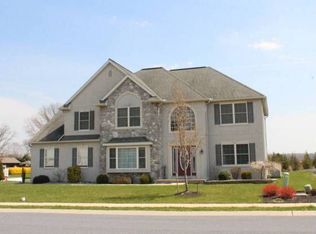 620 Rosewood Cir, Lititz, PA 17543