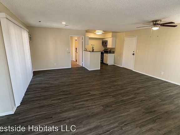 5th image of 700 S Berendo St #5722153