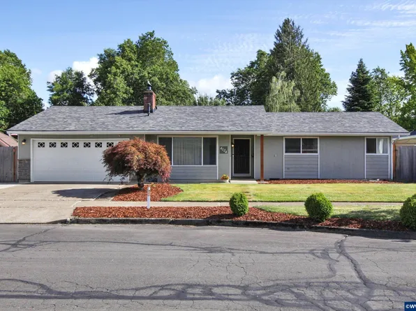 4124 Indigo Ct NE, Salem, OR 97305
