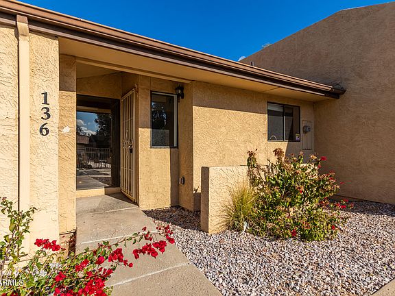 5th image of 3228 W GLENDALE Avenue #136
