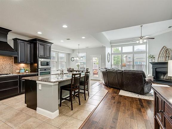 4th image of 8712 Running River Ln