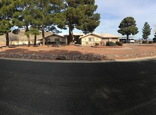 601 Shadow Mountain Dr, Kingman, AZ 86409