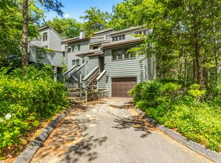 406 Trailsend Dr #406, Torrington, CT 06790