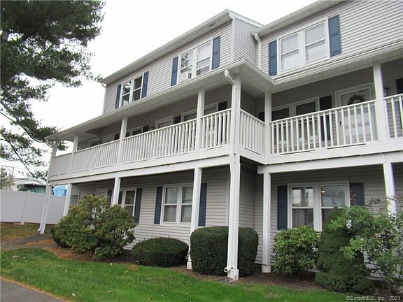 2nd image of 150 Beachview Ave Unit 308