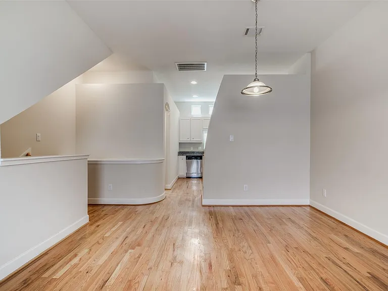 2710 Hullsmith Dr #401 — Photo 5