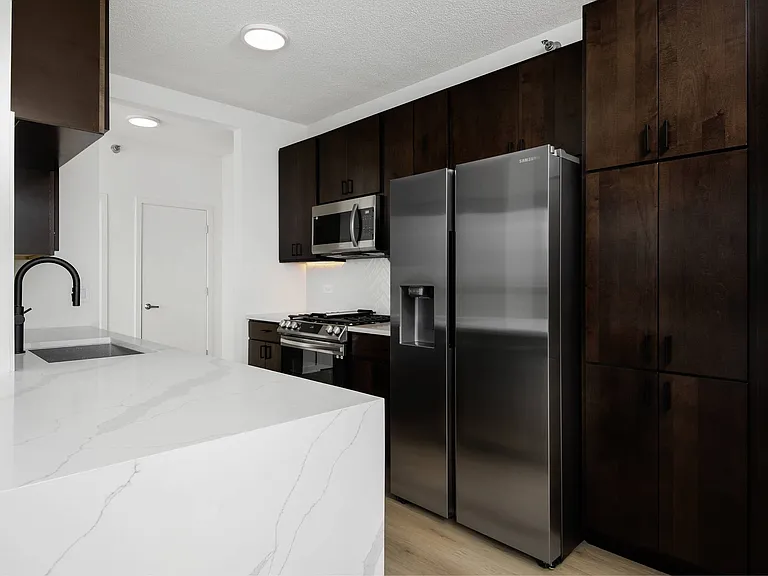 K2 Apartments — Photo 12