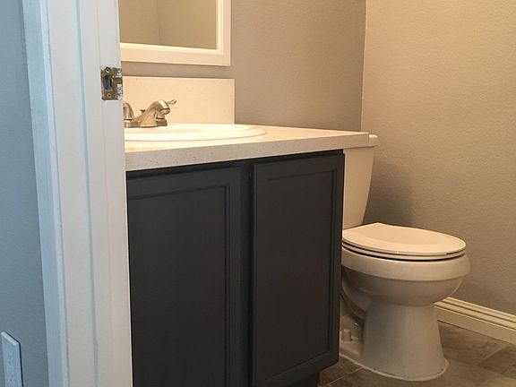 5th image of 2528 Sierra Luna Ave Unit 101
