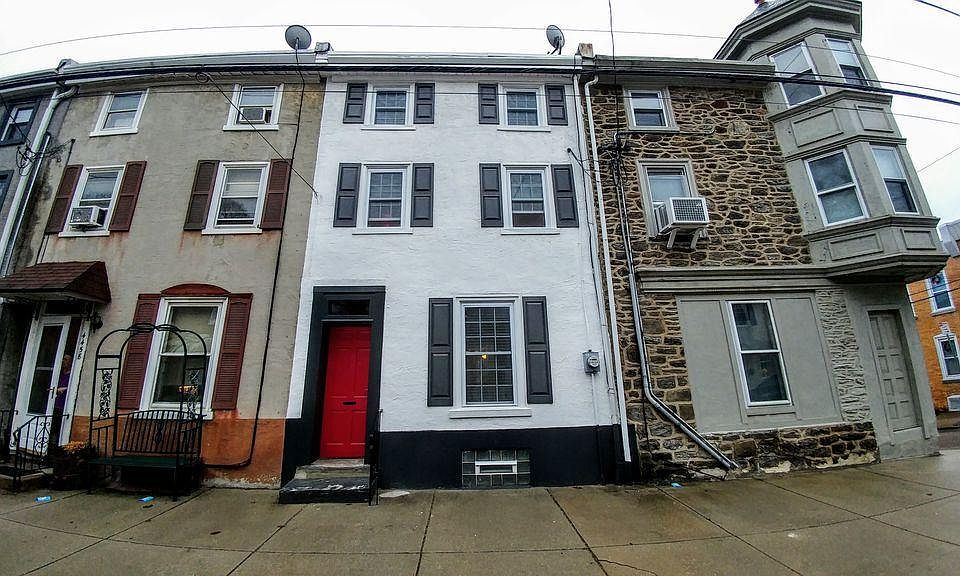 1st image of 4460 Silverwood St