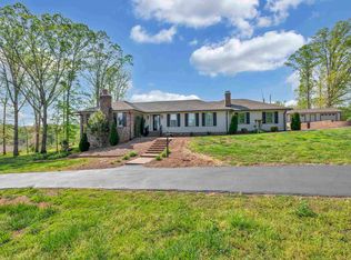 1016 Fish Camp Rd, Chesnee, SC 29323