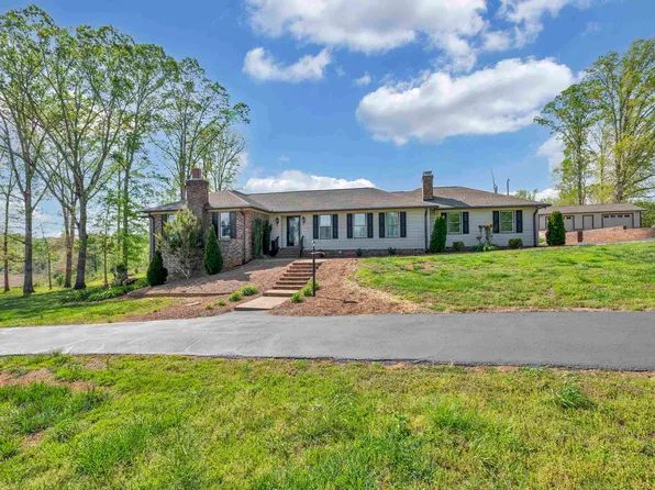 1016 Fish Camp Rd, Chesnee, SC 29323