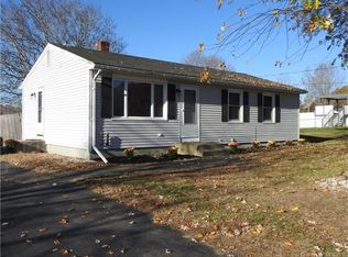 41 Park Rd, Plainfield, CT 06374