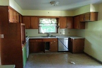 3rd image of 25623 Breckenridge Dr