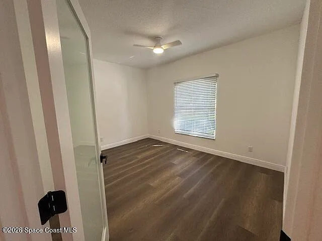 982 Villa Dr — Photo 7
