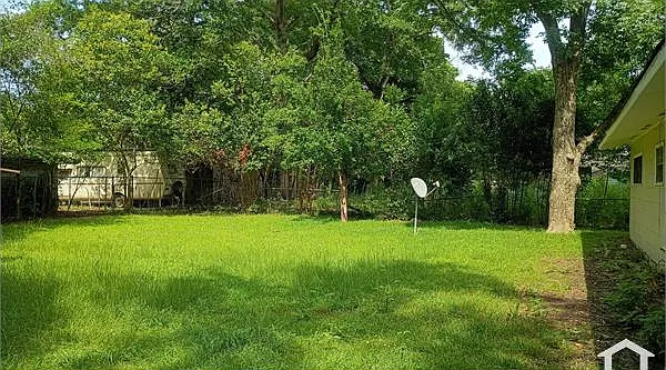 2457 Brevard Dr — Photo 20