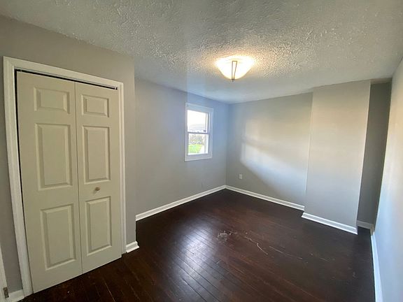 5th image of 7429 Park Ave #1
